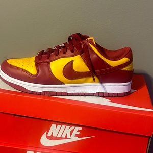 Nike Dunk USC Red
